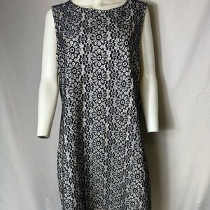 TU BRAND SIZE 22 BLACK&WHITE FLORAL DRESS
